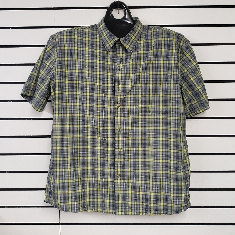 American outback button up short sleeve